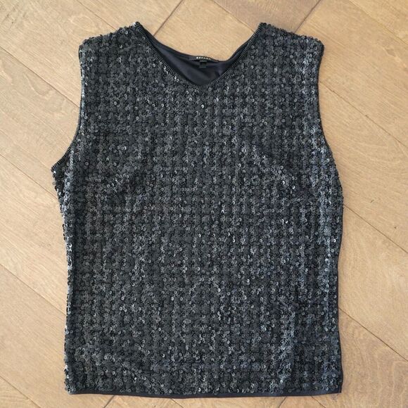 Escada Black Sequin‎ V-Neck Top Size Medium Classic - Picture 1 of 7